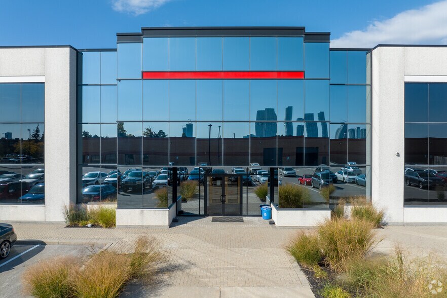 More Photos Of 3301 Langstaff Rd, Vaughan Office For Lease