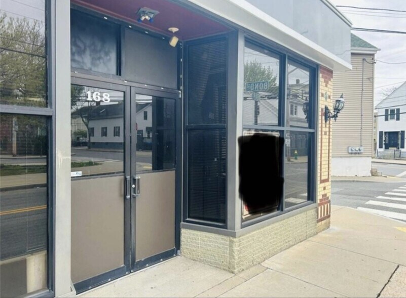 More Photos Of 168 Dean St, Providence Storefront Retail Residential For Lease