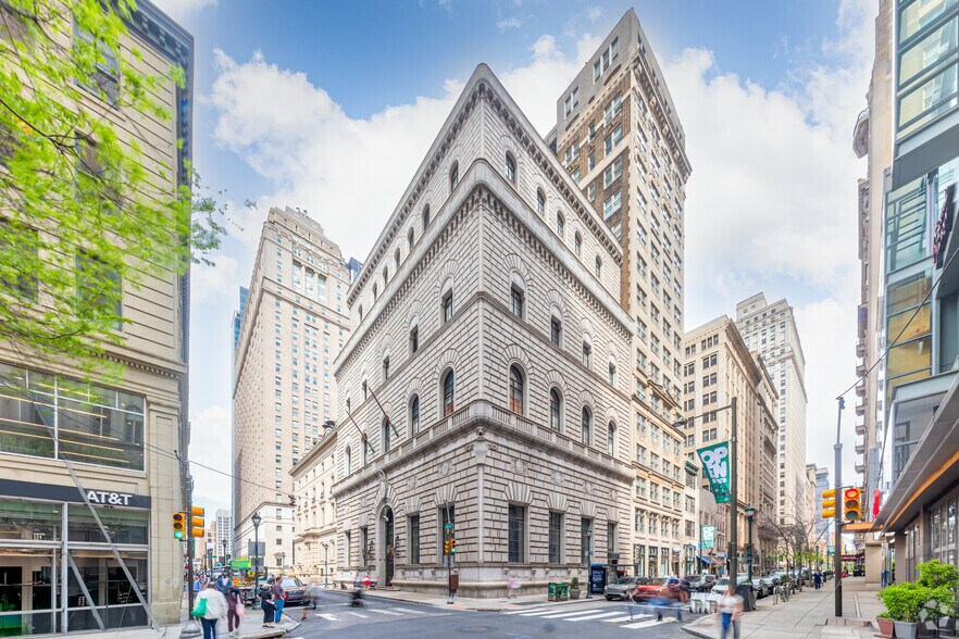 Primary Photo Of 1435-1441 Walnut St, Philadelphia Office For Lease