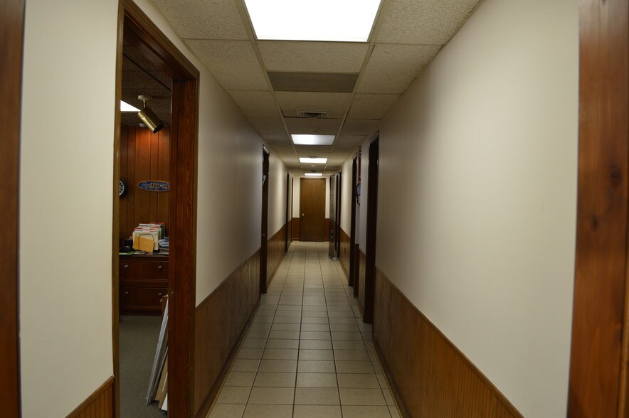 More Photos Of 4130 Senator St, Memphis Warehouse For Lease