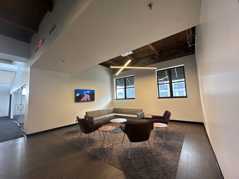 More Photos Of 3975 - 4029 Papin St, Saint Louis Warehouse For Lease