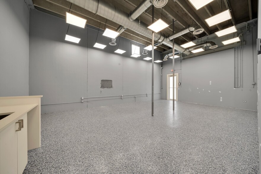 More Photos Of 6061 NE 14th Ave, Fort Lauderdale Medical For Lease