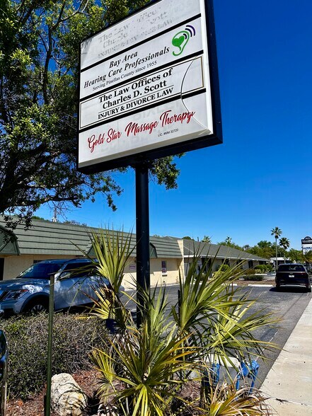 More Photos Of 6501-6539 Central Ave, Saint Petersburg General Retail For Lease