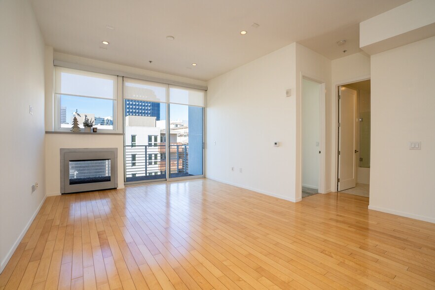 More Photos Of 738 S Ogden Dr, Los Angeles Apartments For Sale