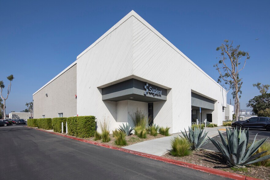 More Photos Of 1811-1855 Centinela Ave, Santa Monica Unknown For Lease