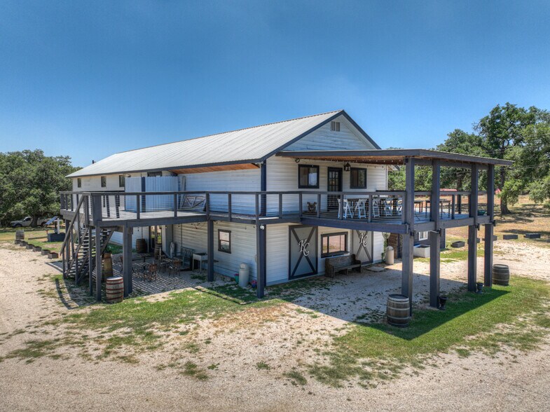 More Photos Of 7250 Fm 306, New Braunfels Freestanding For Sale