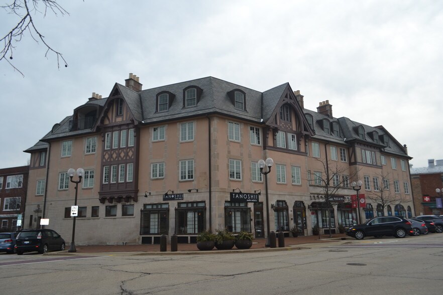 More Photos Of 430 Park Ave, Highland Park Office For Lease