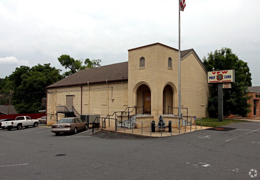 More Photos Of 1917 Central Ave, Charlotte General Retail For Lease