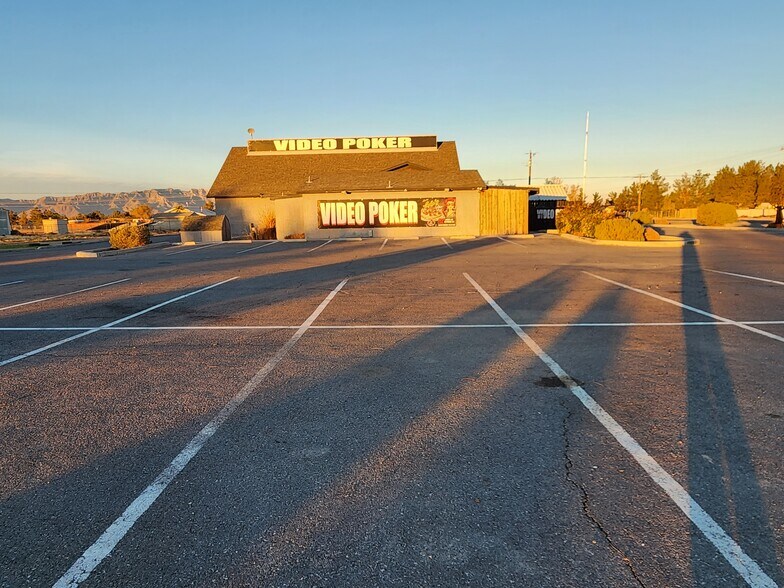 More Photos Of 2101 E Gamebird Rd, Pahrump Restaurant For Sale