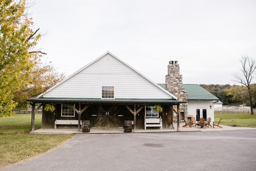 More Photos Of 2133 Allisona Rd, Eagleville Lodge Meeting Hall For Sale