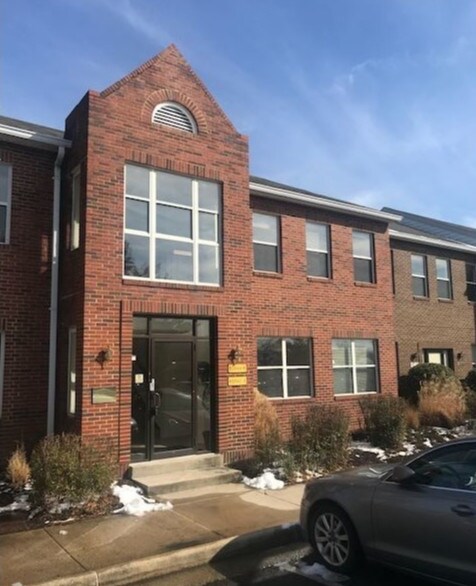More Photos Of 6084-6104 Franconia Rd, Alexandria Medical For Lease