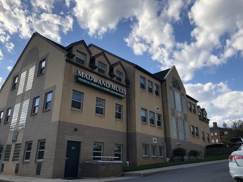 More Photos Of 1212 York Rd, Lutherville Medical For Lease