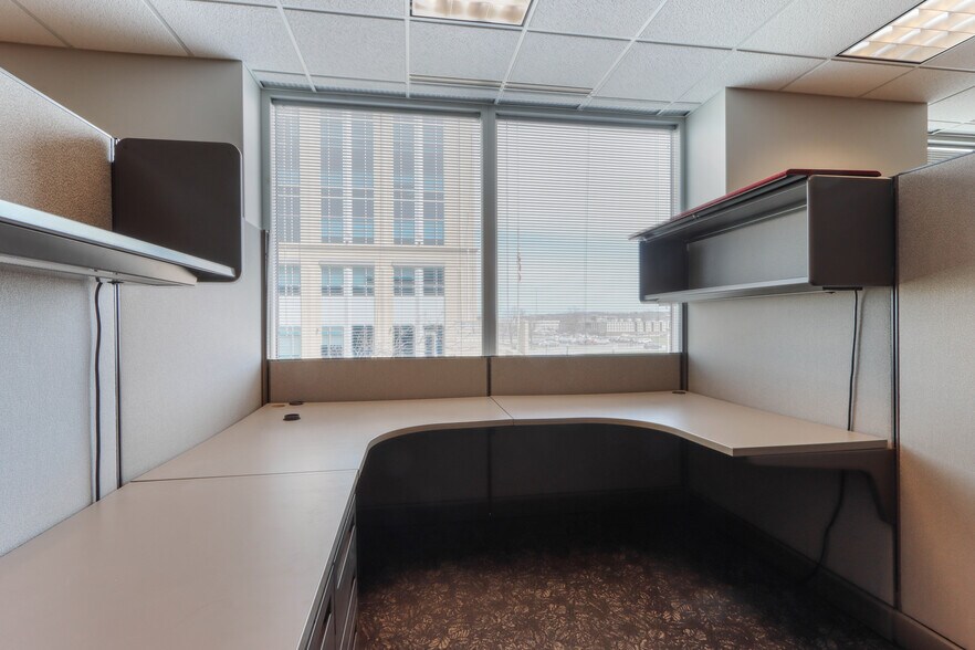 More Photos Of 11 Scott St, Wausau Office For Lease