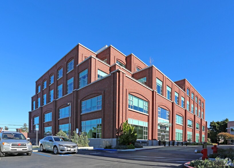 Primary Photo Of 740 Heinz Ave, Berkeley Office For Lease