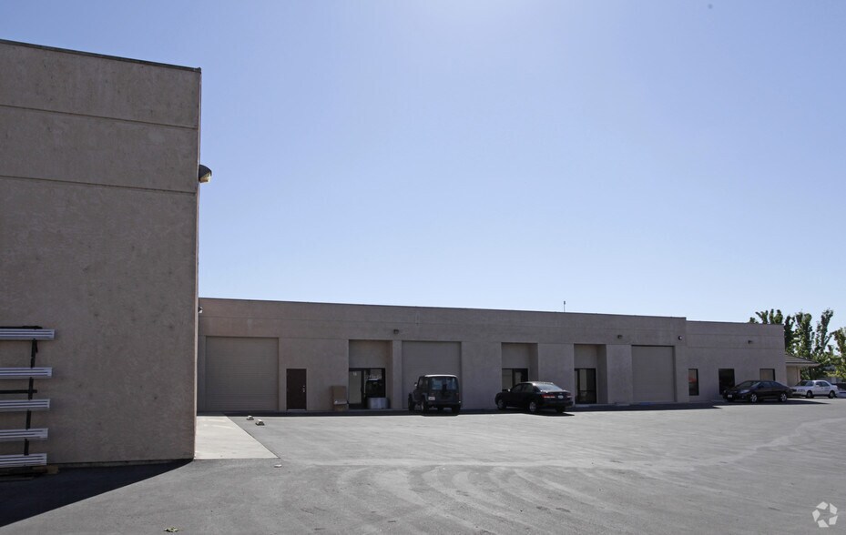 More Photos Of 194 Camino Oruga, Napa Warehouse For Sale