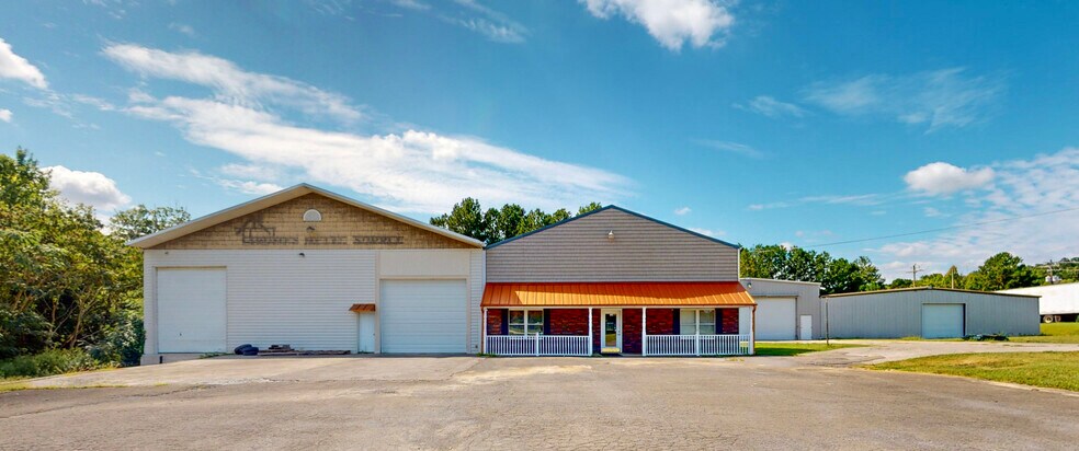 More Photos Of 5534/5546 Waterlevel Hwy, Cleveland Light Distribution For Sale