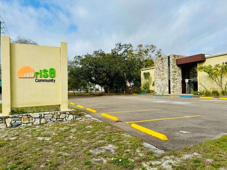 Primary Photo Of 1401 5th Ave N, Saint Petersburg Office Residential For Lease