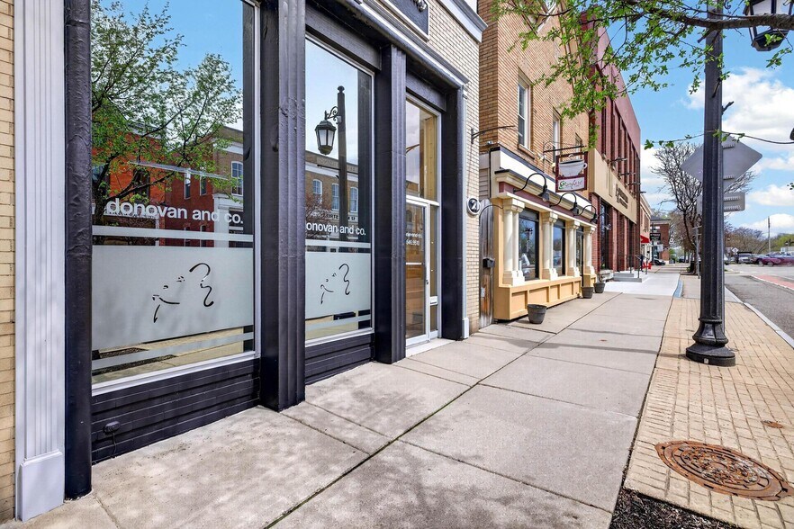 More Photos Of 21 Main St, Hamburg Storefront Retail Office For Sale