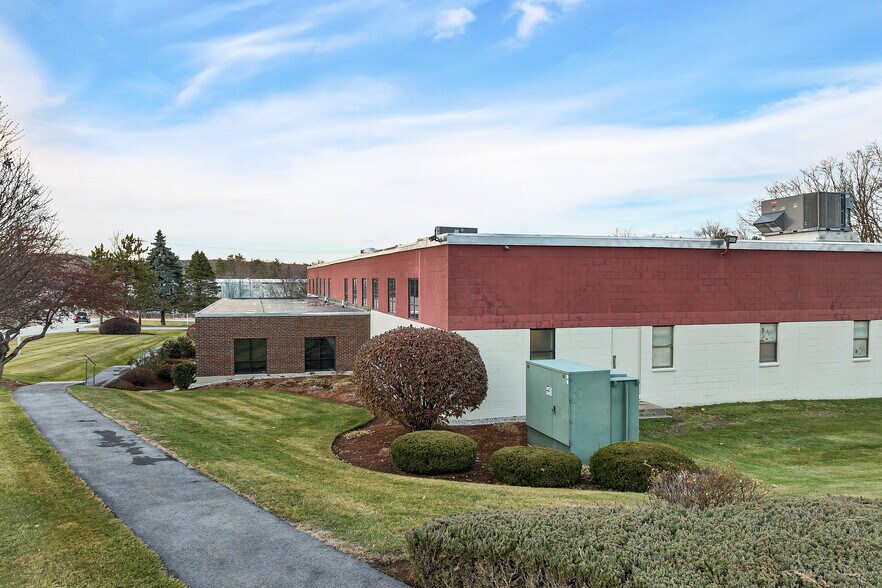 More Photos Of 48 Powers St, Milford Warehouse For Sale