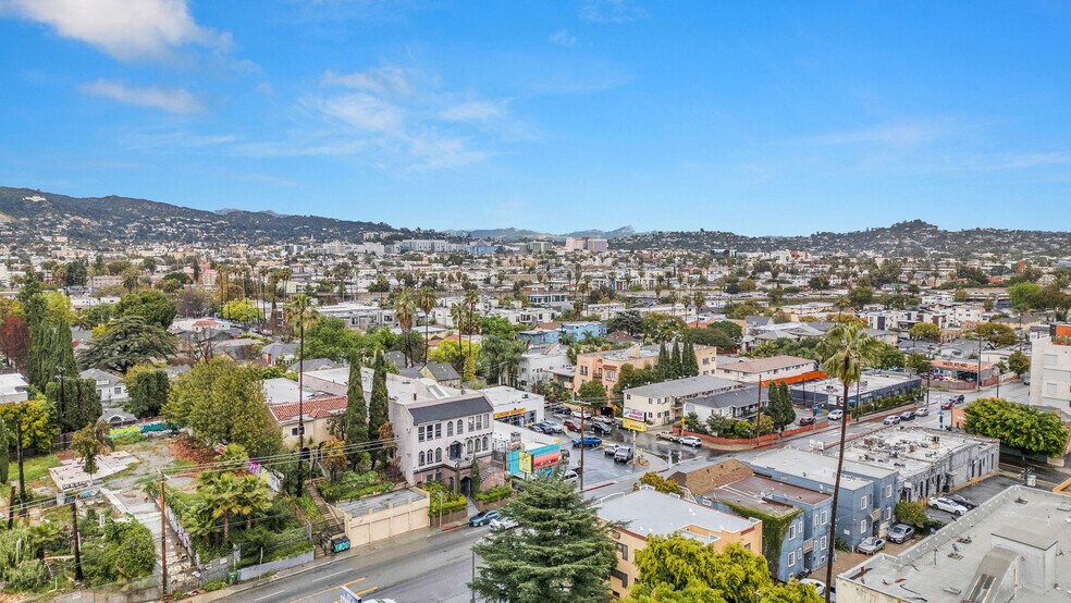 More Photos Of 644 N Serrano Ave, Los Angeles Apartments For Sale