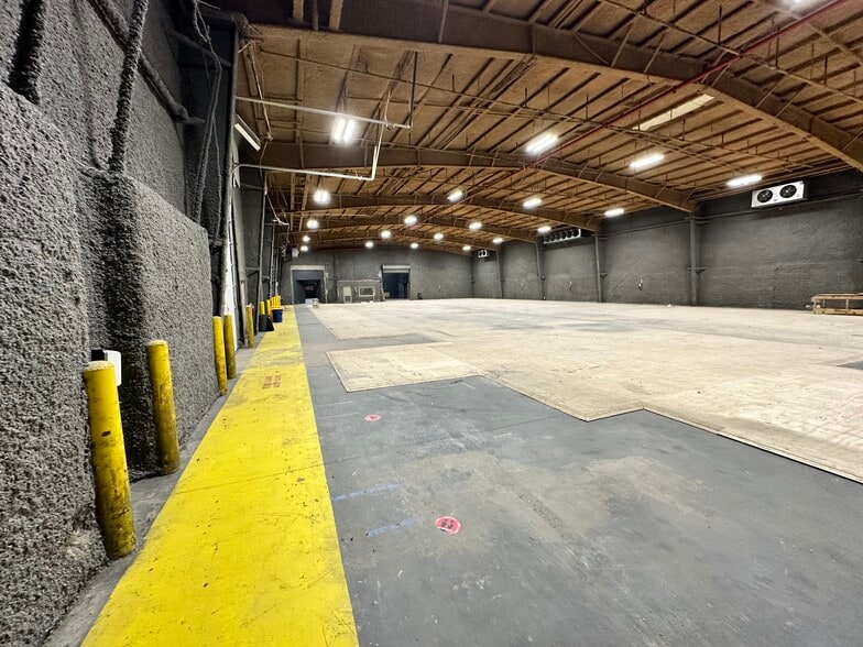 More Photos Of 4865 Arthur Kill Rd, Staten Island Warehouse For Sale