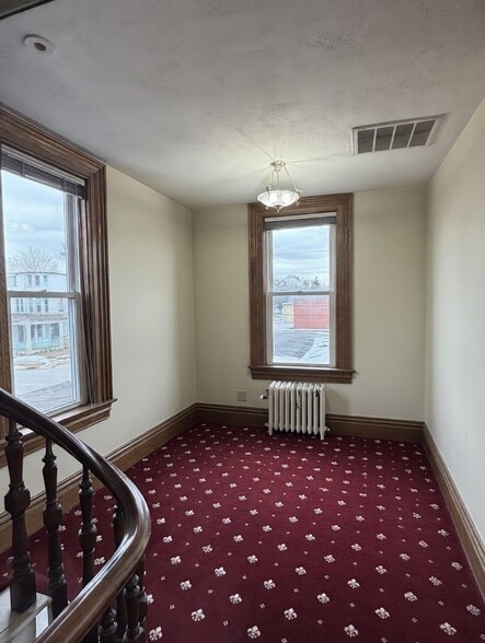 More Photos Of 438 Depot St, Latrobe Office For Lease