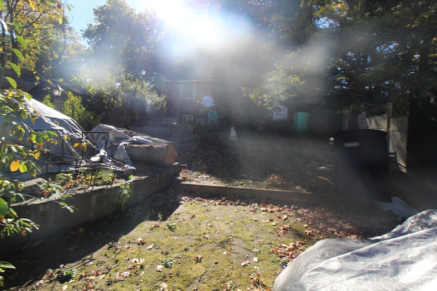 More Photos Of 568 W 261st St, Bronx Land For Sale