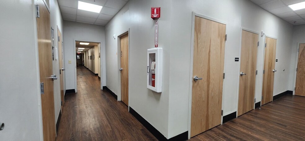 More Photos Of 2200 N Palafox St, Pensacola Medical For Sale