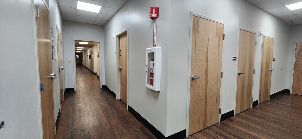 More Photos Of 2200 N Palafox St, Pensacola Medical For Sale