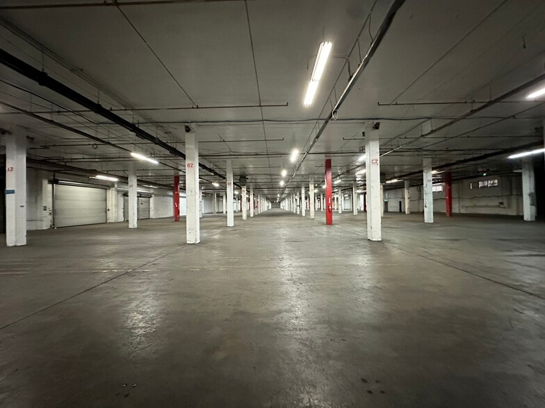 More Photos Of 4095 Firestone Blvd, South Gate Warehouse For Lease