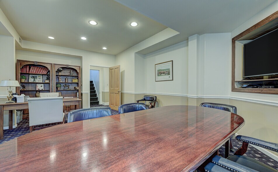 More Photos Of 10 S Prospect St, Verona Office Residential For Sale