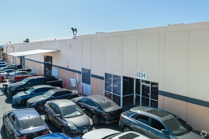 More Photos Of 13210 S Normandie Ave, Gardena Warehouse For Sale