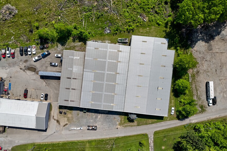 More Photos Of 7464 Sharon Mercer Rd, Mercer General Retail For Sale