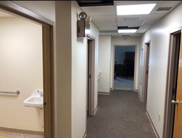 More Photos Of 215 Toll Gate Rd, Warwick Medical For Lease