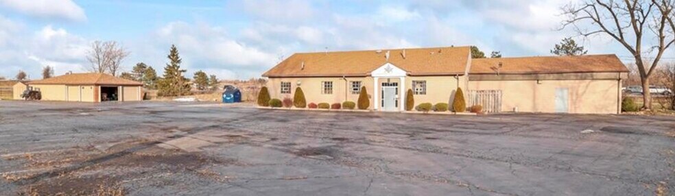 Primary Photo Of 97 Lucid Dr, Cheektowaga Religious Facility For Sale
