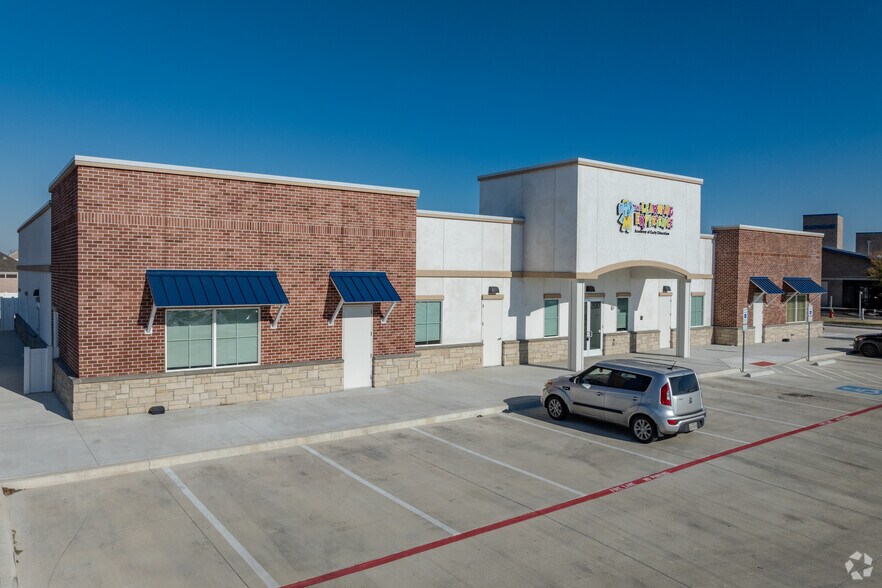 More Photos Of 200 Kroger Drive, Forney Daycare Center For Sale