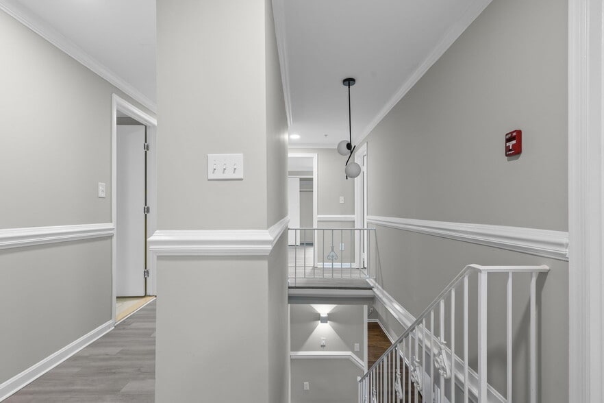 More Photos Of 9725 Lookout Pl, Gaithersburg Healthcare For Sale