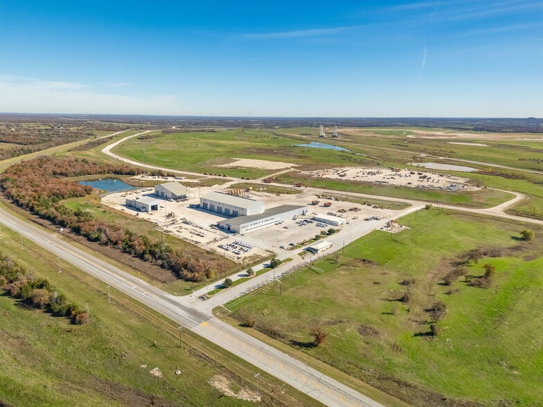 More Photos Of 7207 W FM 696, Elgin Industrial For Sale