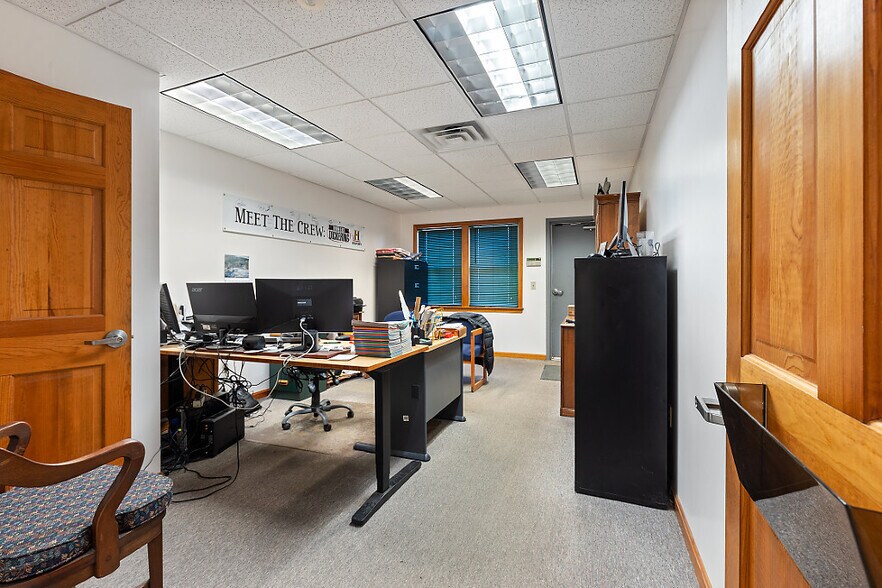 More Photos Of 525 Eastern Ave, Augusta Office For Sale