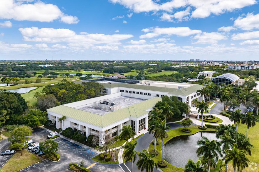 More Photos Of 1501 Yamato Rd, Boca Raton Business Park For Lease