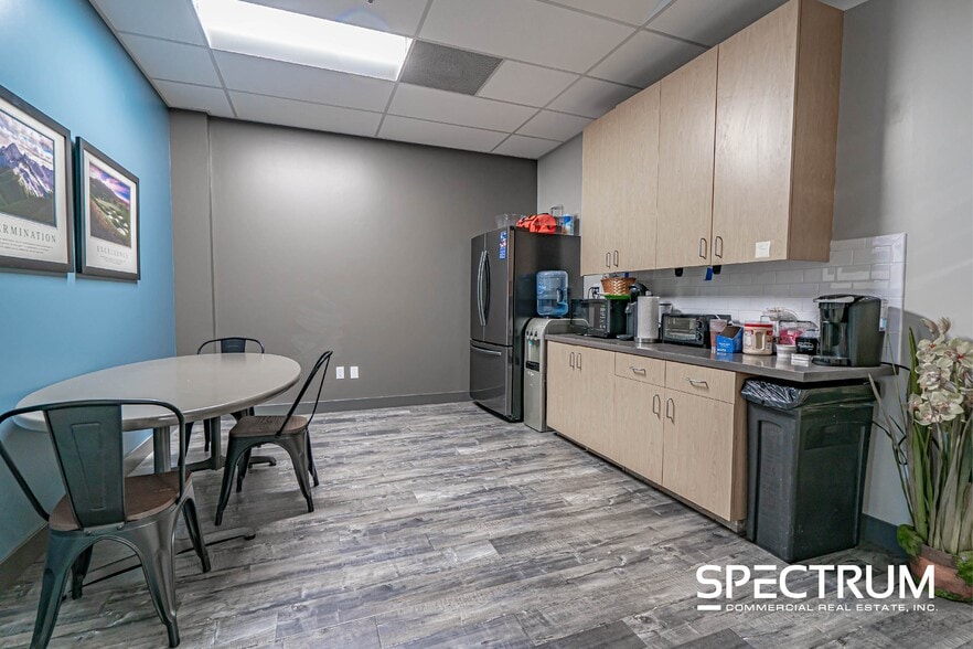 More Photos Of 28368 Constellation Rd, Valencia Research And Development For Sale