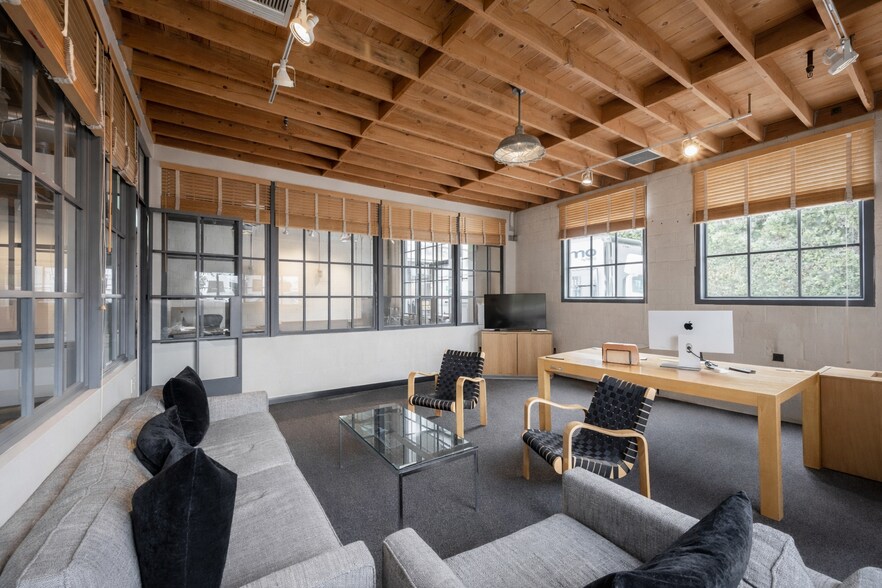 More Photos Of 1630-1638 12th St, Santa Monica Loft Creative Space For Lease