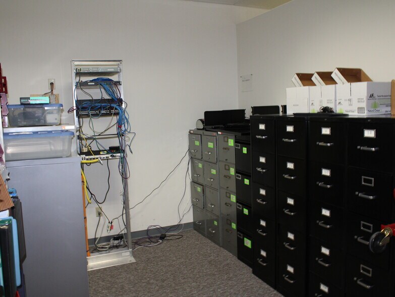 More Photos Of 74 S Main St, Fond Du Lac Loft Creative Space For Sale