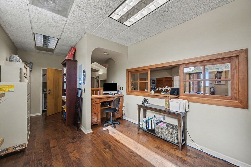 More Photos Of 1727 N Atlantic Ave, Cocoa Beach Medical For Lease