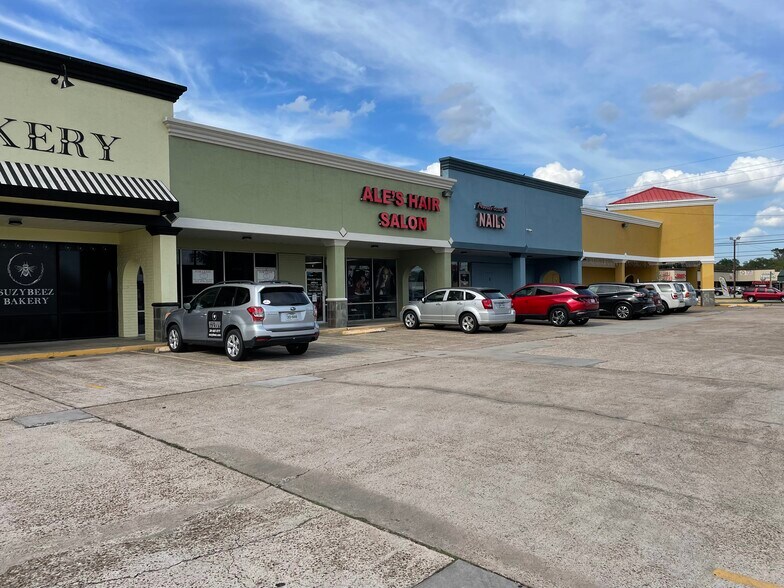 More Photos Of 13802 Fleur de Lis Blvd, Cypress Unknown For Lease