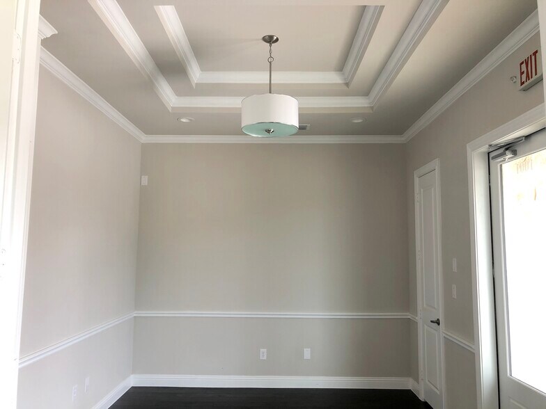 More Photos Of 2601 Little Elm Pky, Little Elm Office For Lease