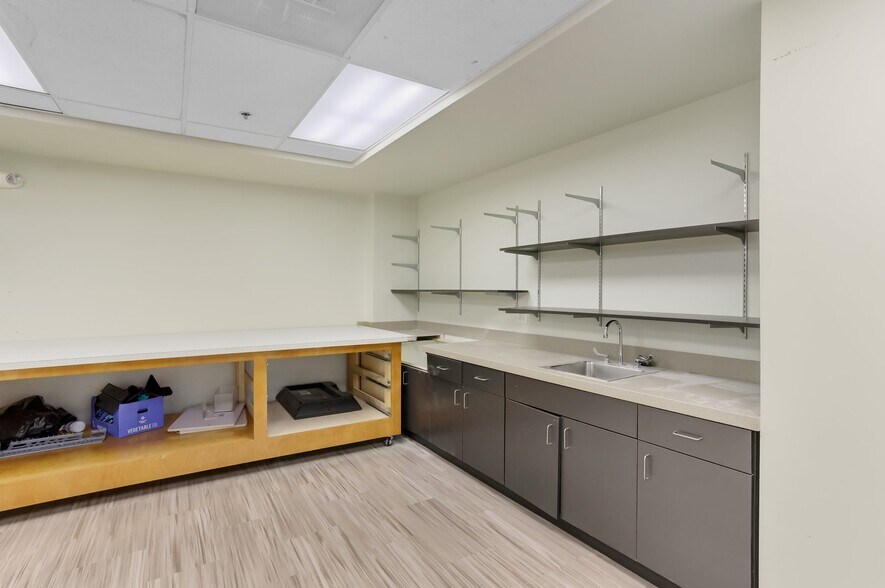 More Photos Of 400 N Andrews Ave, Fort Lauderdale Medical For Lease