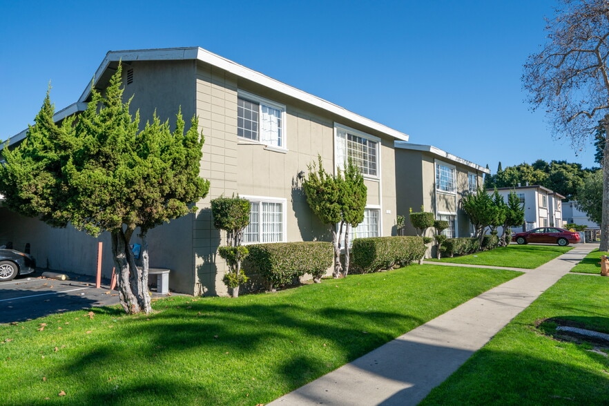 More Photos Of 10851-10861 Palma Vista Ave, Garden Grove Apartments For Sale