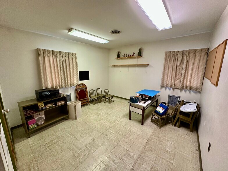 More Photos Of 18811 Oldtown SE rd, Oldtown Religious Facility For Sale