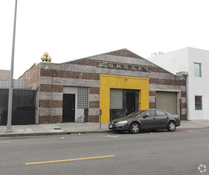 More Photos Of 6422 Selma Ave, Los Angeles Office For Lease